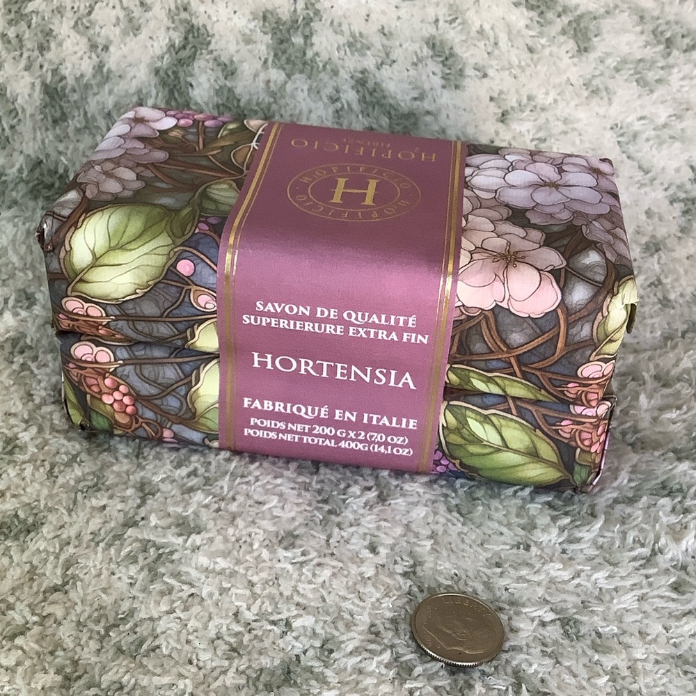 Hopificio Firenze Hydrangea Triple-Milled Soap Made in Italy NWT two bars 2x7oz - Picture 7 of 16
